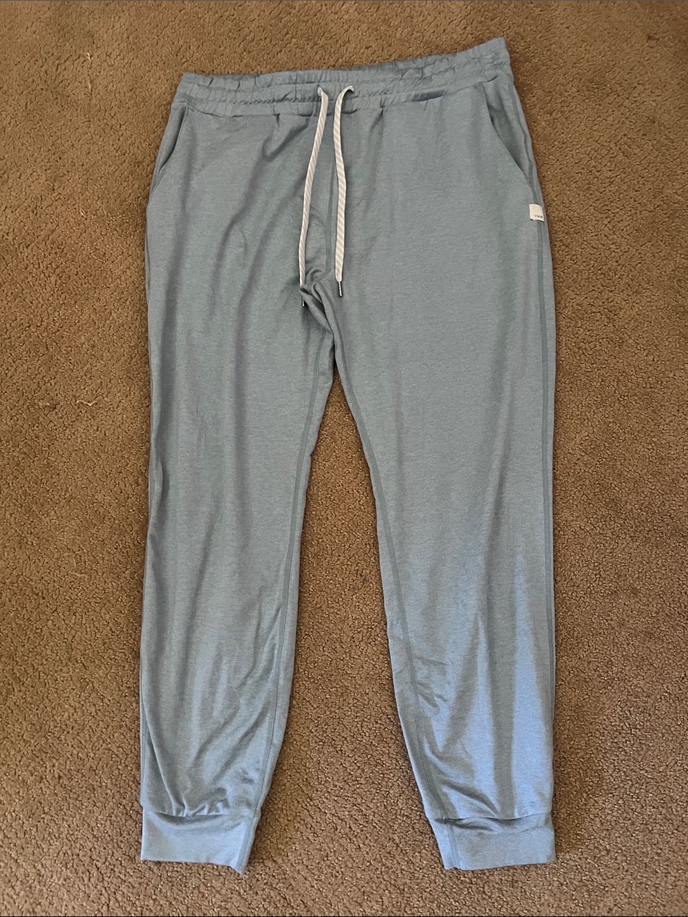 Vuori joggers - light dusty blue - women’s medium - like new